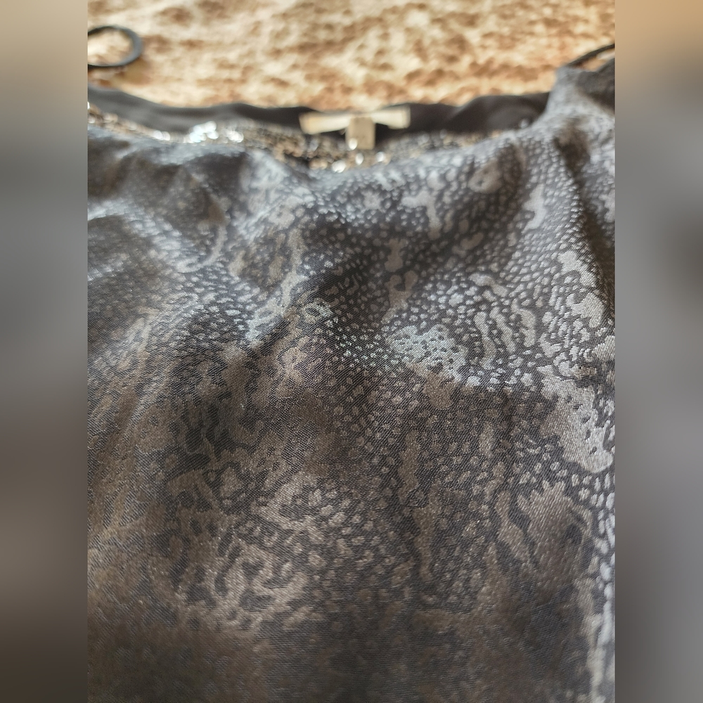 Patterned Tank Top - Picture 3 of 3